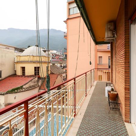 Da Nonna Lina Apartment Кастеламаре ди Стабия Екстериор снимка